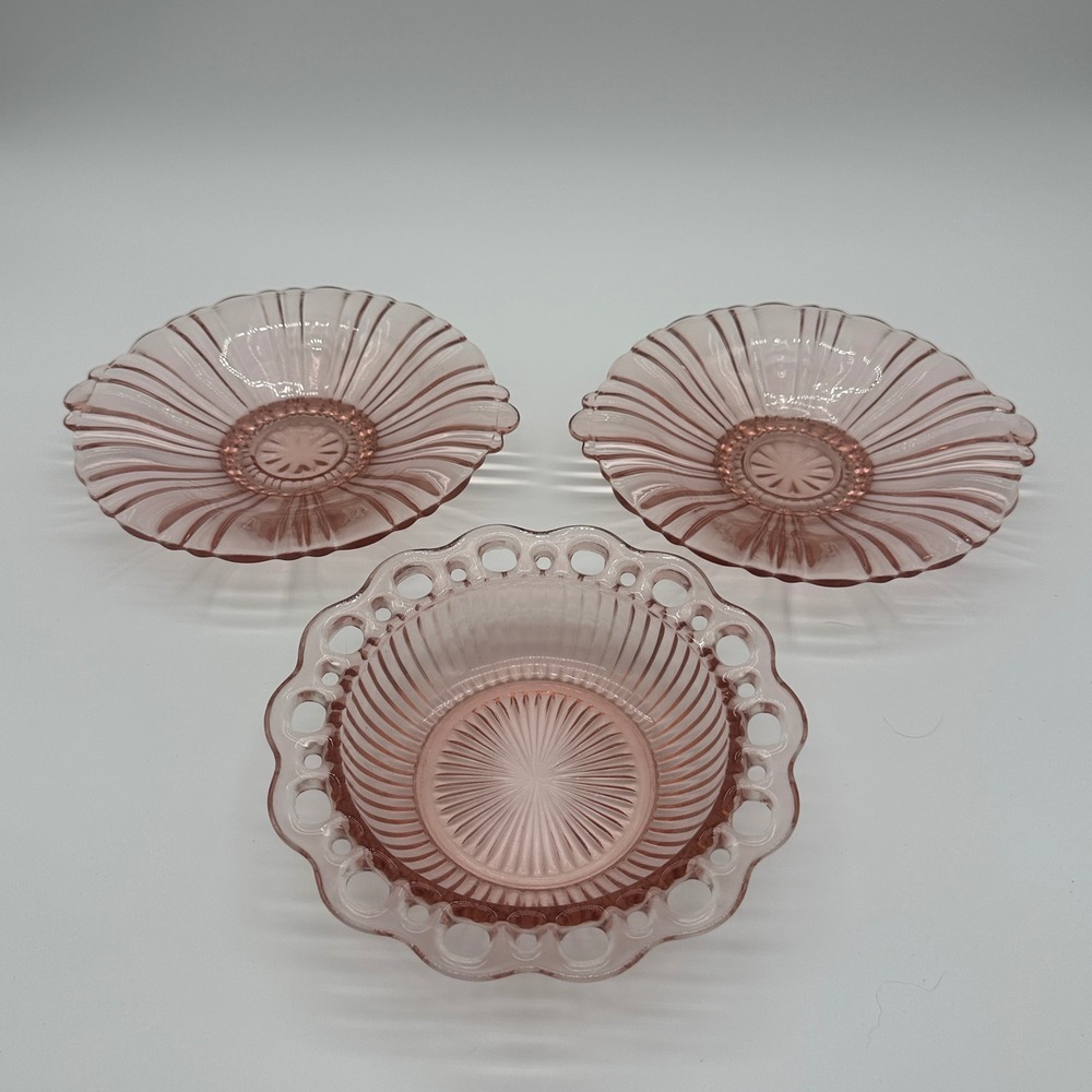Vintage Pink Depression Glass Set Lace Edge Bowl and Ribbed Tab Handle bowls 3pc